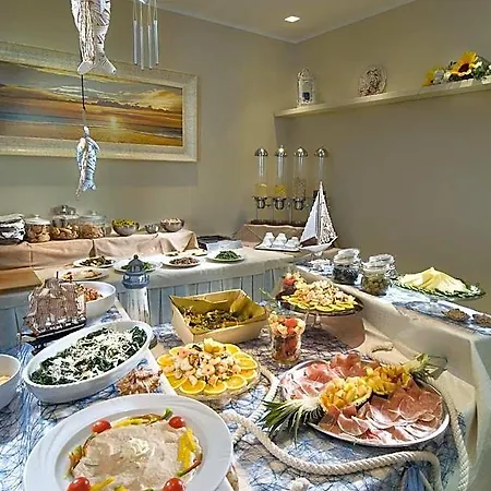 La Cappuccina Hotel 3*