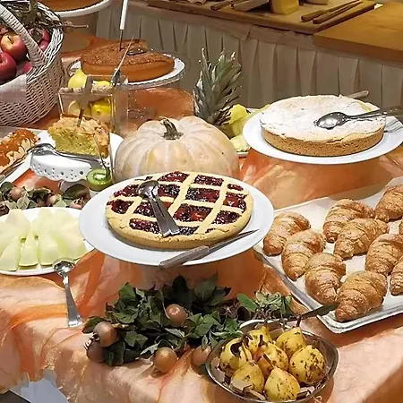 La Cappuccina Hotel 3*
