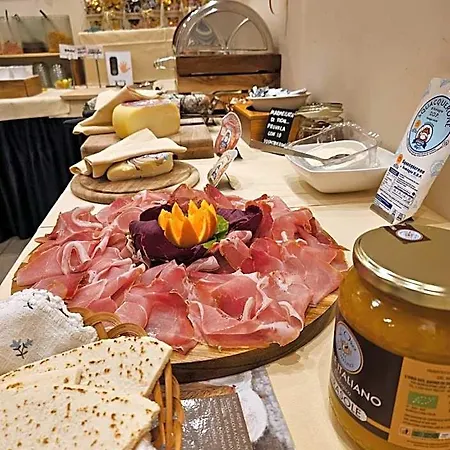 La Cappuccina Hotel 3*